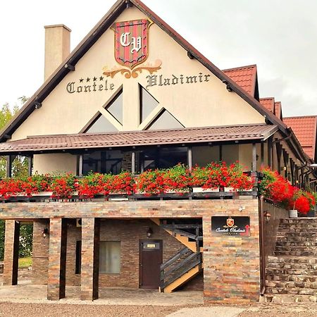 Contele Vladimir Hotel Törcsvár Kültér fotó