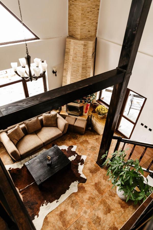 Contele Vladimir Hotel Törcsvár Kültér fotó